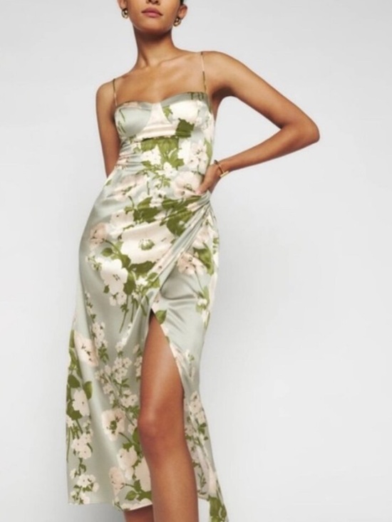 Reformation Dresses & Skirts - Reformation tarragon print silk Midi Dress